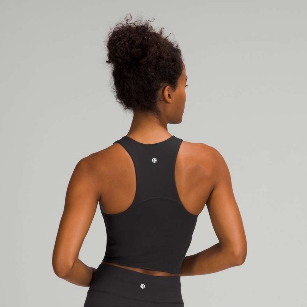 Lululemon Invigorate Training Tank Top in Black Sz 2 - Picture 2 of 7